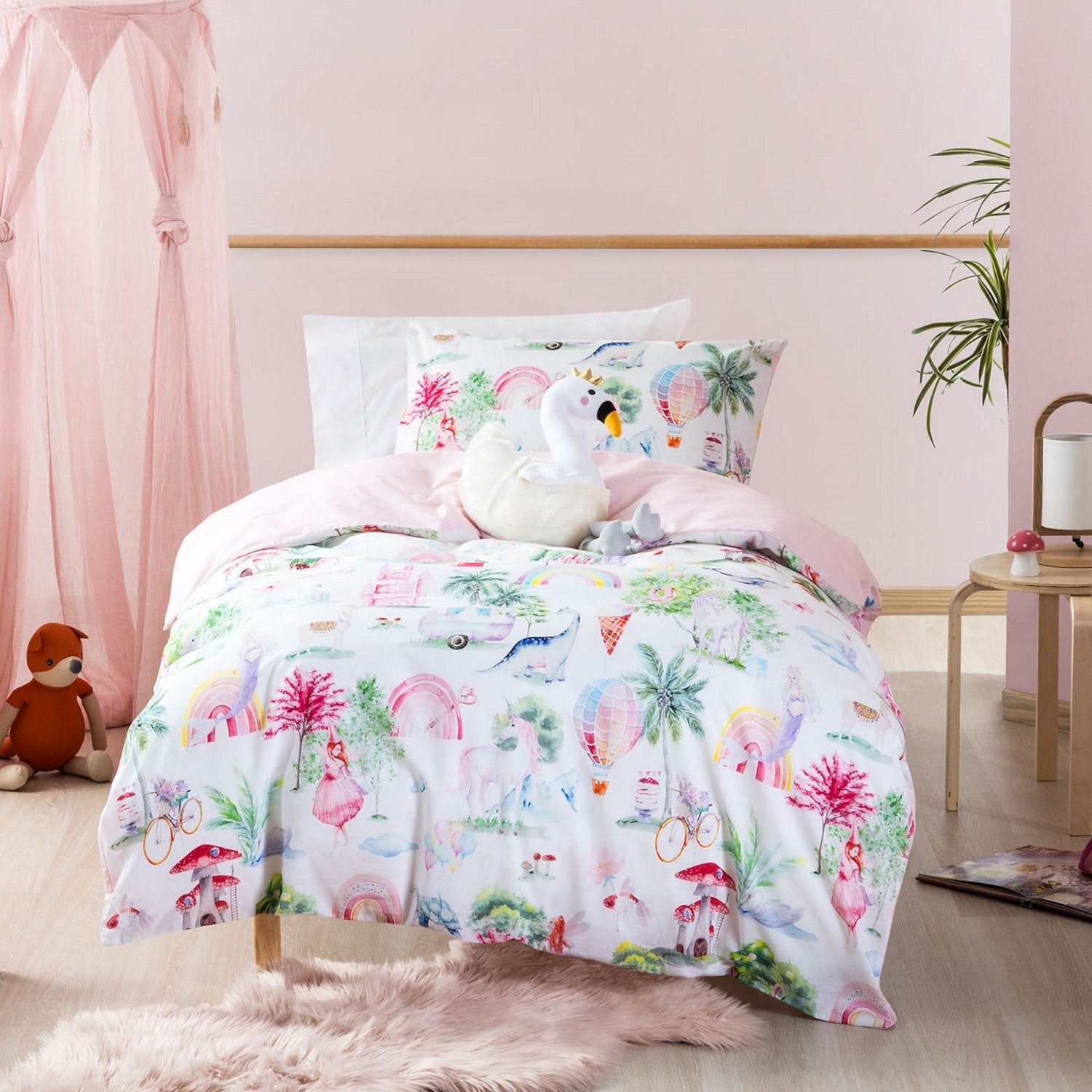 Girls Bedding
