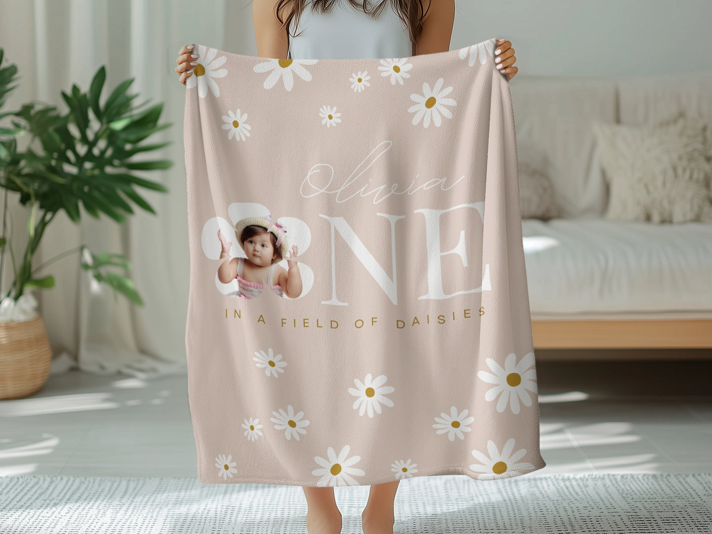Personalised 1st Birthday Baby Girl Daisy Blanket with Photo