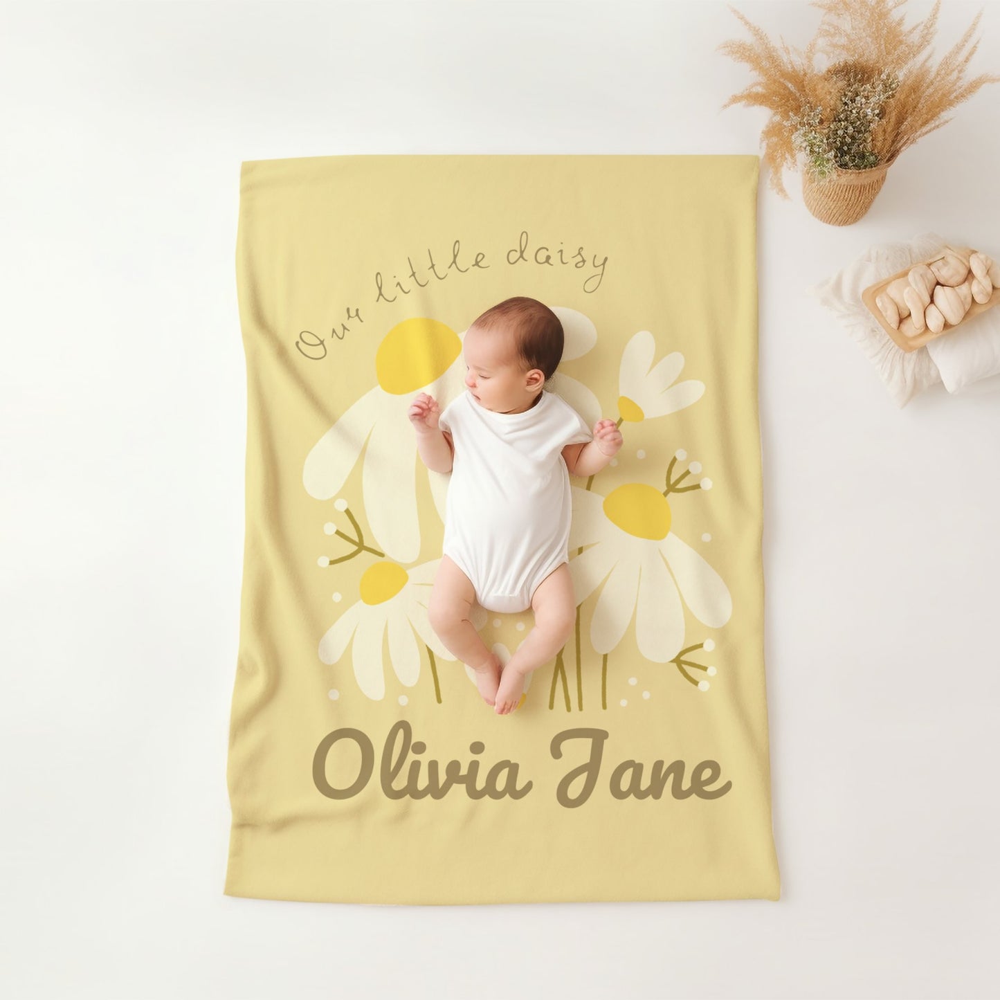 Personalised Butter Yellow Daisy Name Blanket