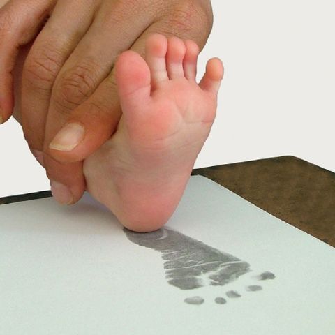 Baby Made (Belly Art) My First Year Deluxe Inkless Print Kit