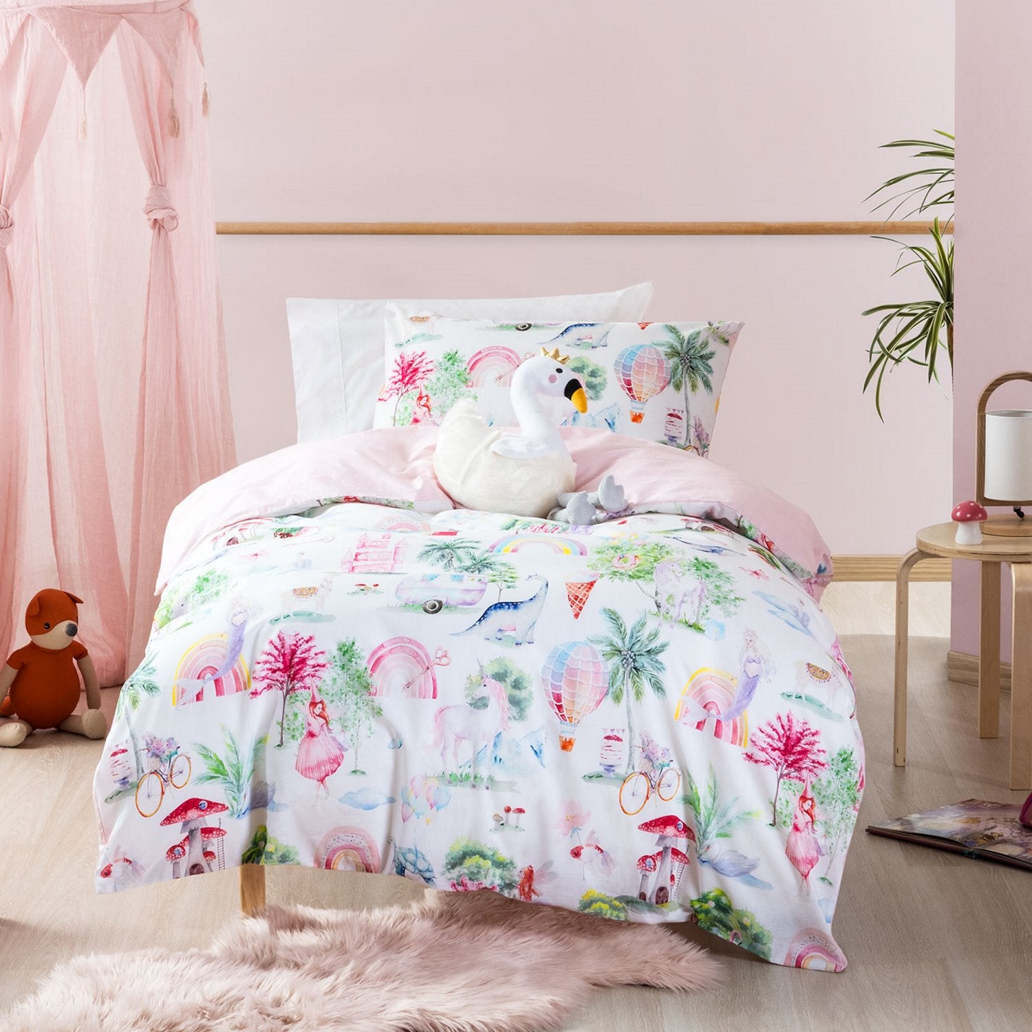 Girls queen top duvet cover